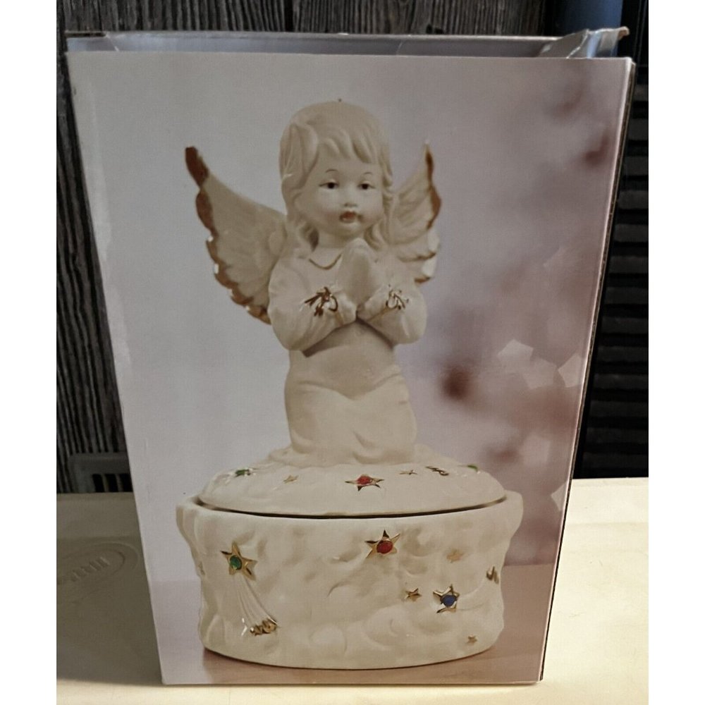 Christmas Figurine HARK THE HERALD ANGELS SING Musical Angel JC Penney NEW